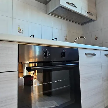 Nonna Sisina Lägenhet Chieuti